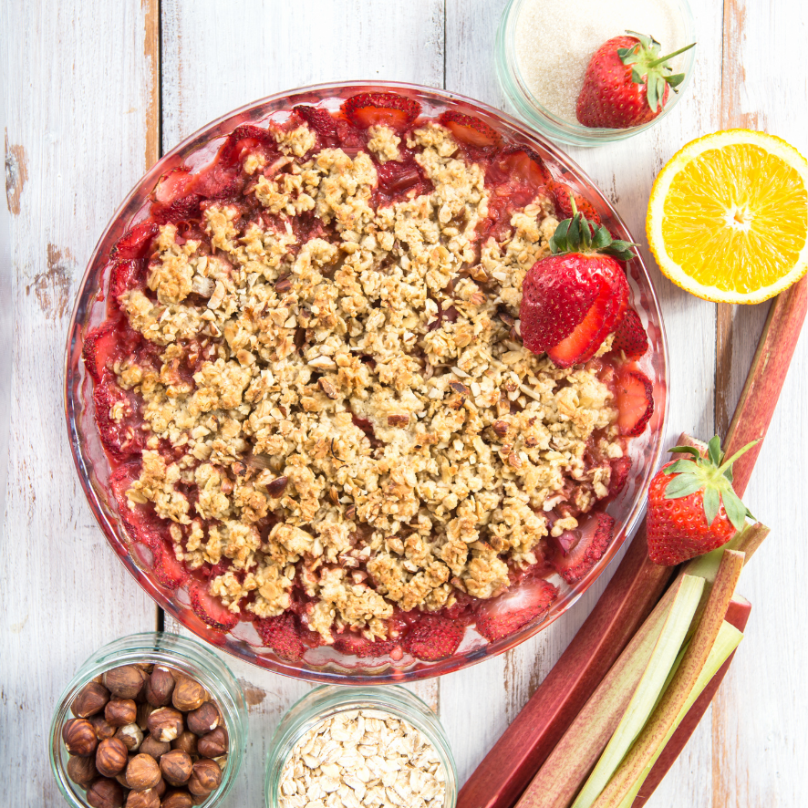 Crumbly crisp filled with strawberries and rhubarb