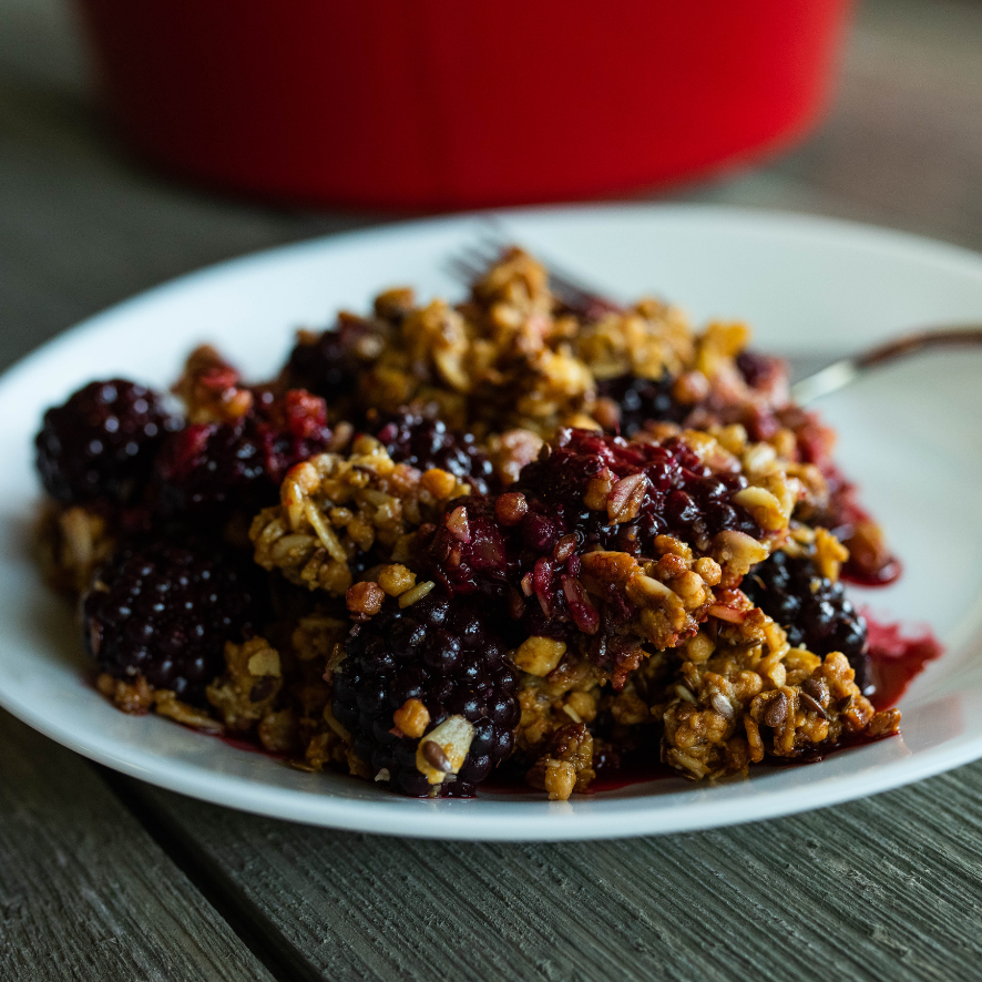 Blackberry crisp topped with granola