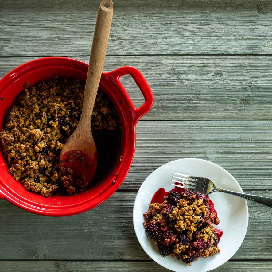 Blackberry Granola Crisp