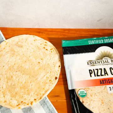 Essential Baking Organic Thin Pizza Crust - 2 count