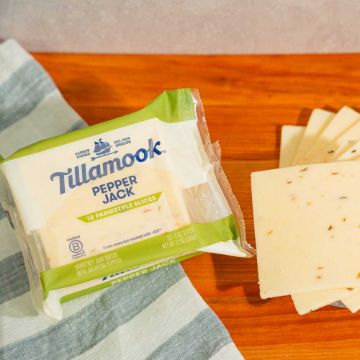 Tillamook Pepper Jack Cheese Slices - 12 oz