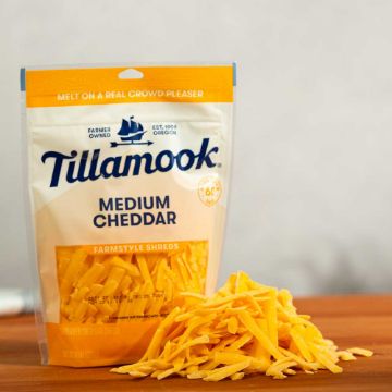 Tillamook Medium Cheddar Shredded Cheese - 8 oz