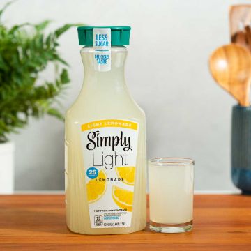 Simply Light Lemonade - 52 fl oz